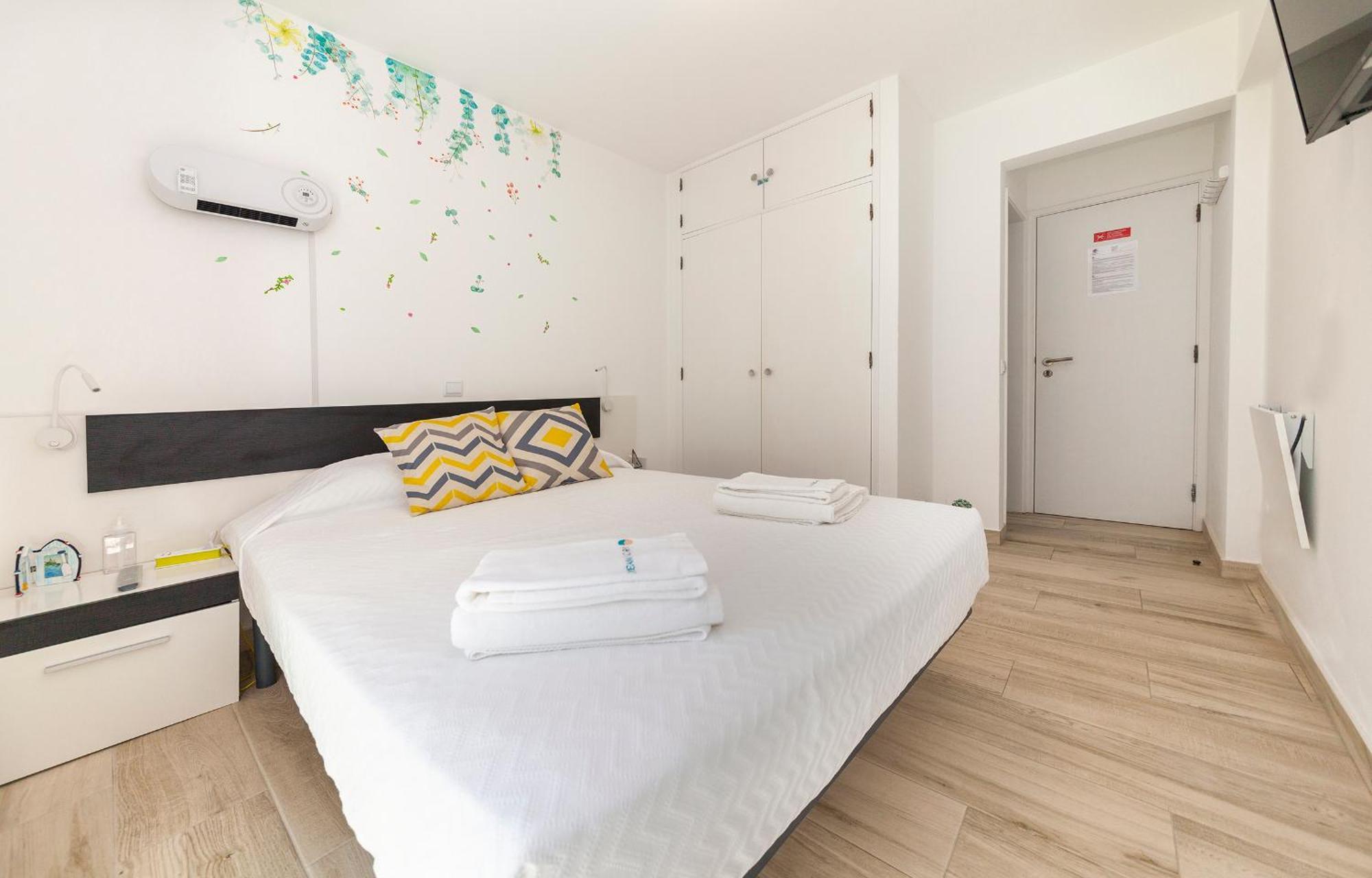 M - Martin & Tomas Guesthouse Lagos Exterior photo